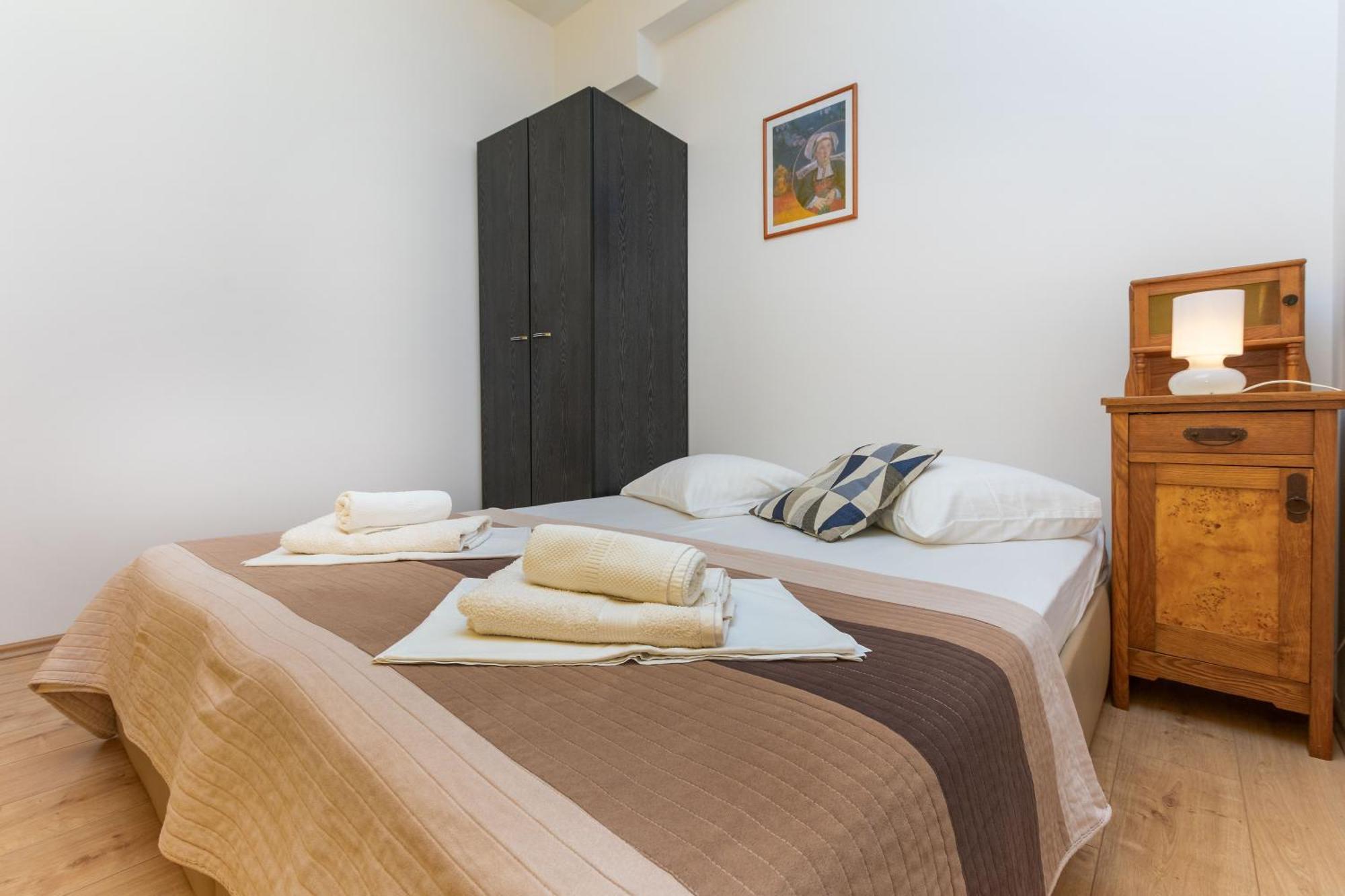 Apartmani Neno Lokva Rogoznica Esterno foto