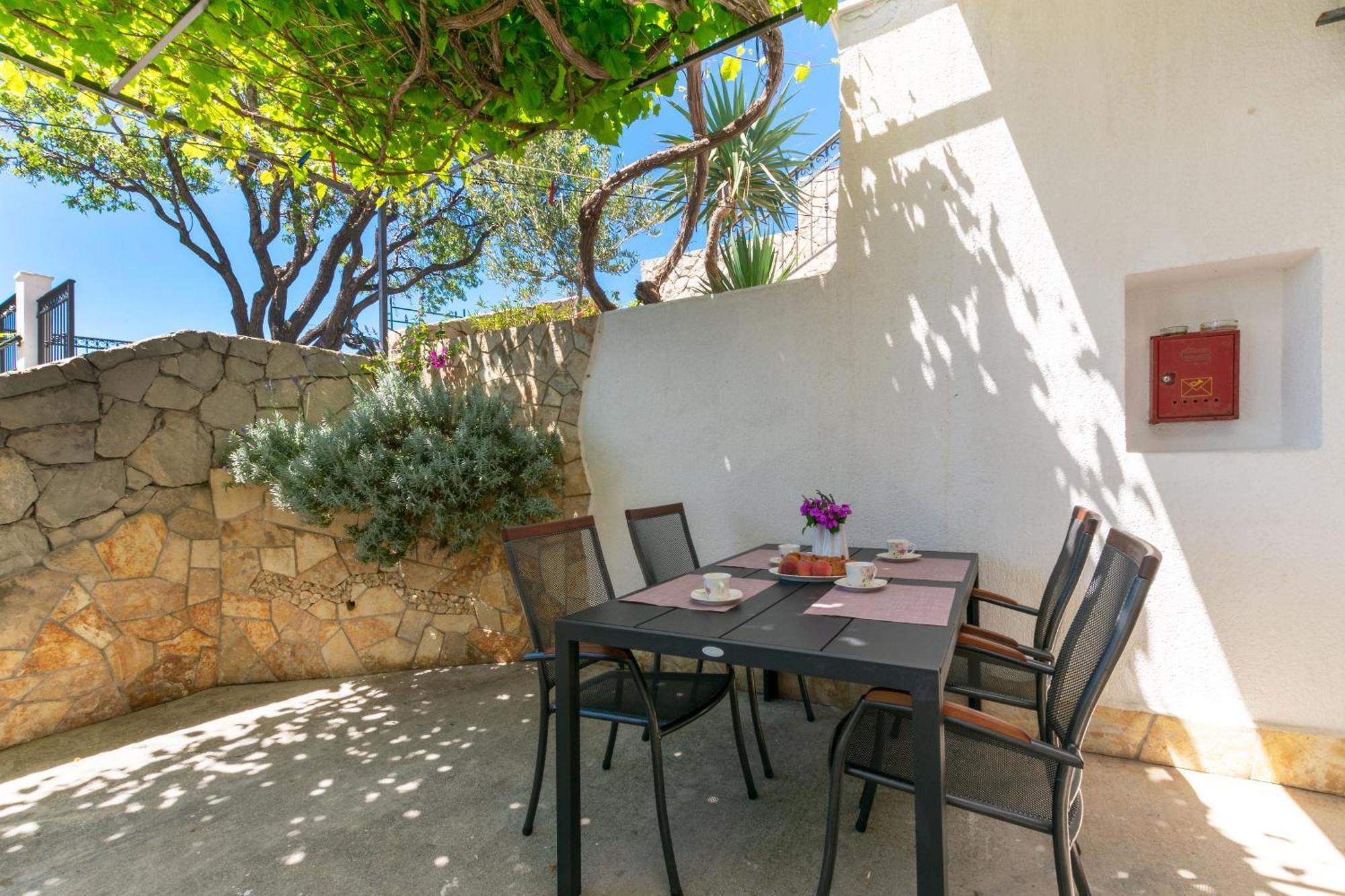 Apartmani Neno Lokva Rogoznica Esterno foto